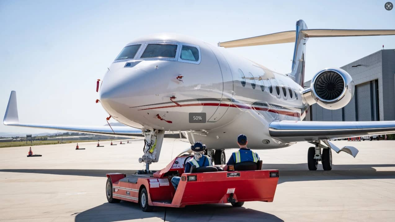 스카이 트래킹: RFID를 활용한 항공기 정비 및 예비 부품 관리 강화