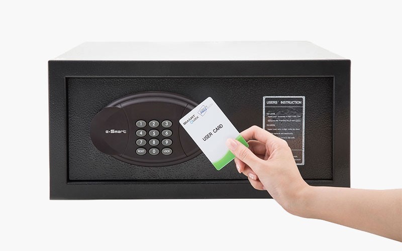 Enhancing Financial Security with Smart Safes: The Role of RFID Technology