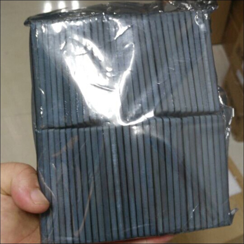 UHF FR-4 Metal Tag 70*20MM